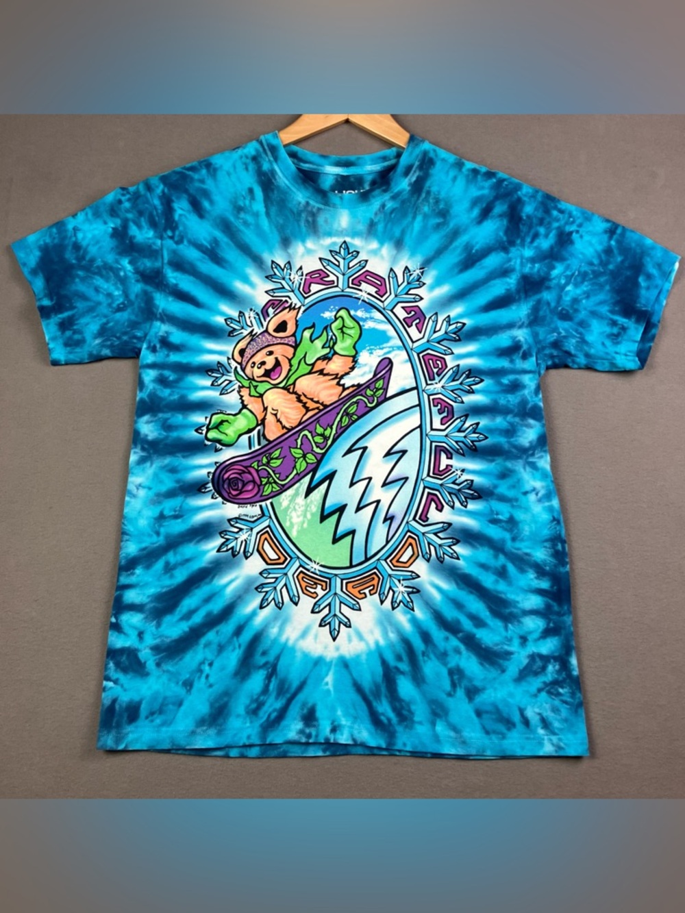 Liquid Blue Grateful Dead Band Tie-Dye Snowboard Bear T Shirt Blue Mens Medium